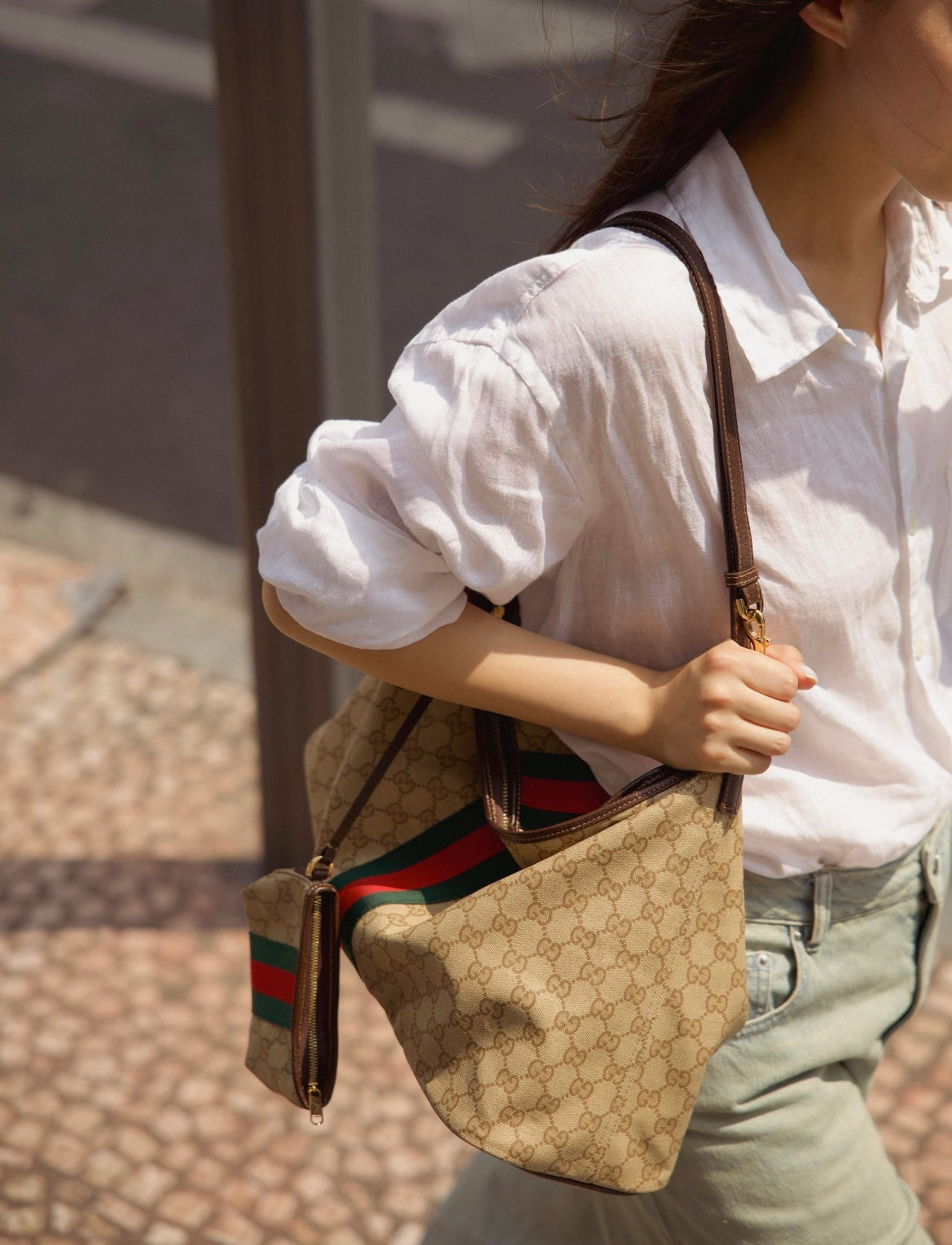 Borsa da viaggio con monogramma L-Luxury: eleganza in movimento