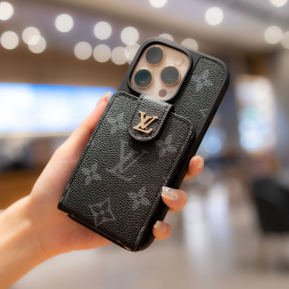 Luksus Crossbody iPhone-deksel med kortholder og stropp