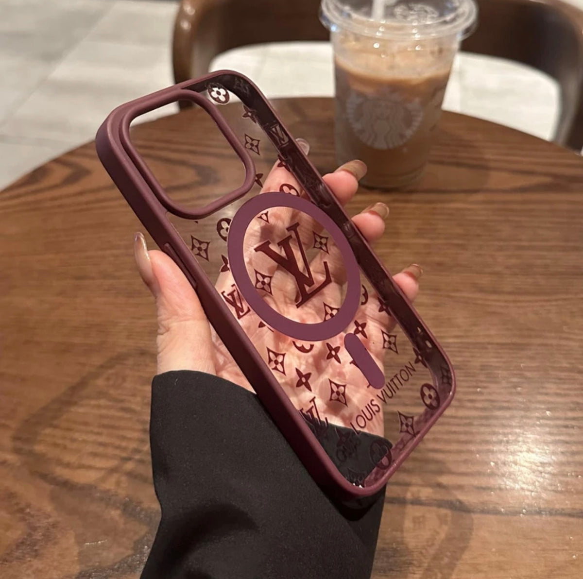 NYTT Luxury Shine x Mono iPhone-deksel (MagSafe)