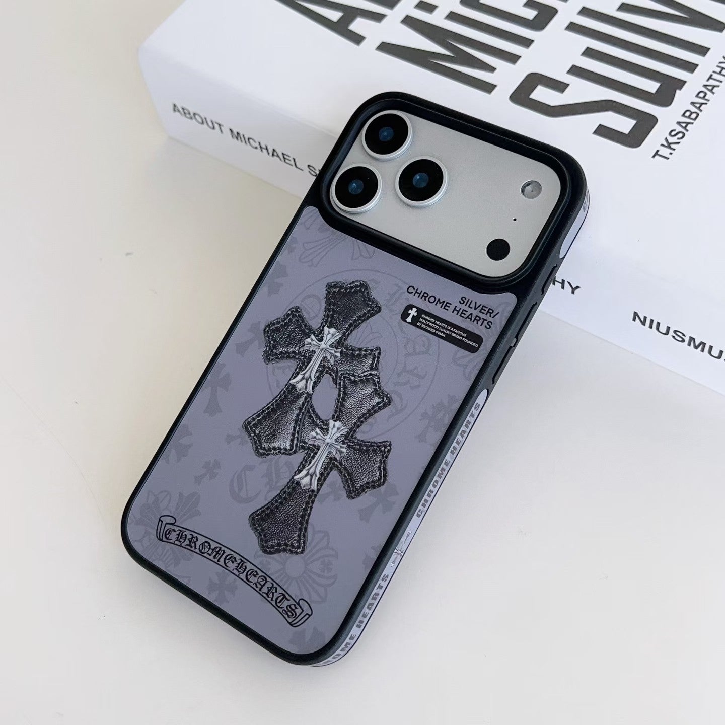 Japanische Streetwear-Seitendesign-iPhone-Hülle