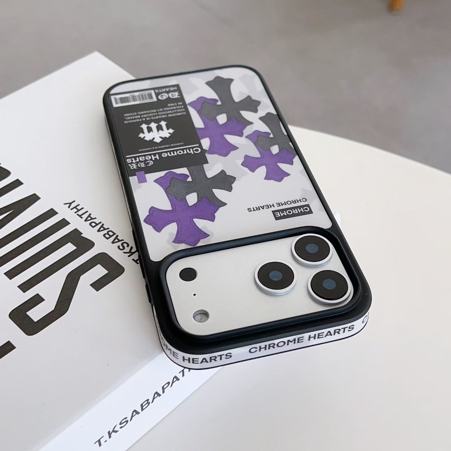 Japanische Streetwear-Seitendesign-iPhone-Hülle