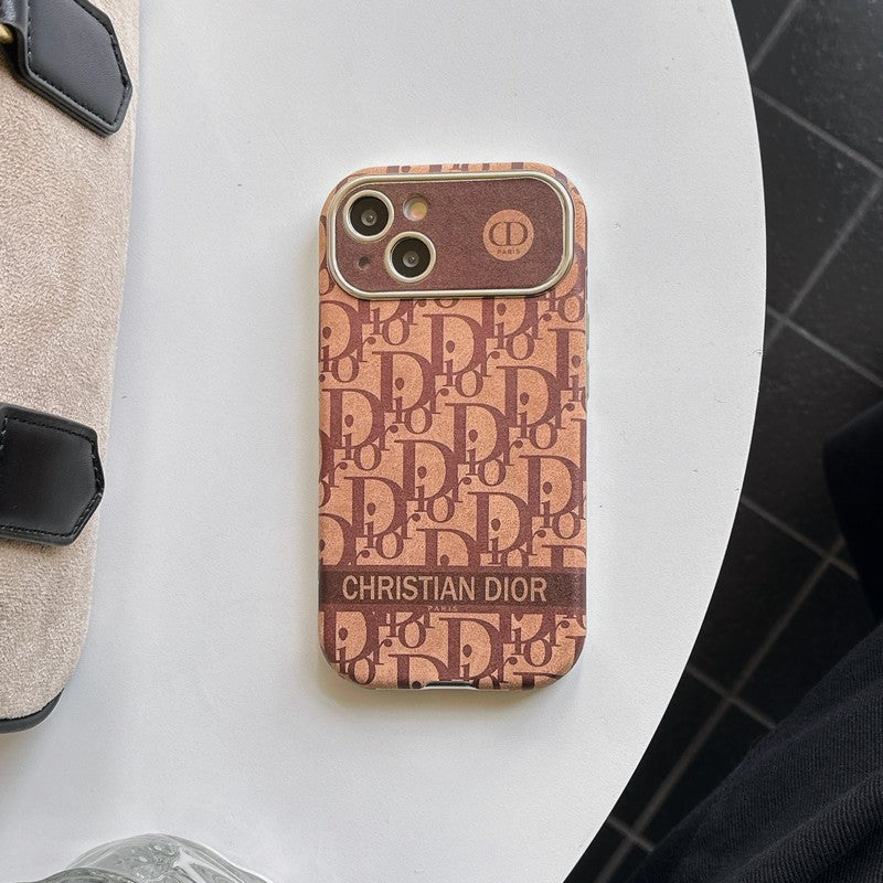 Mote-hvitt og brunt skinn-iPhone-deksel