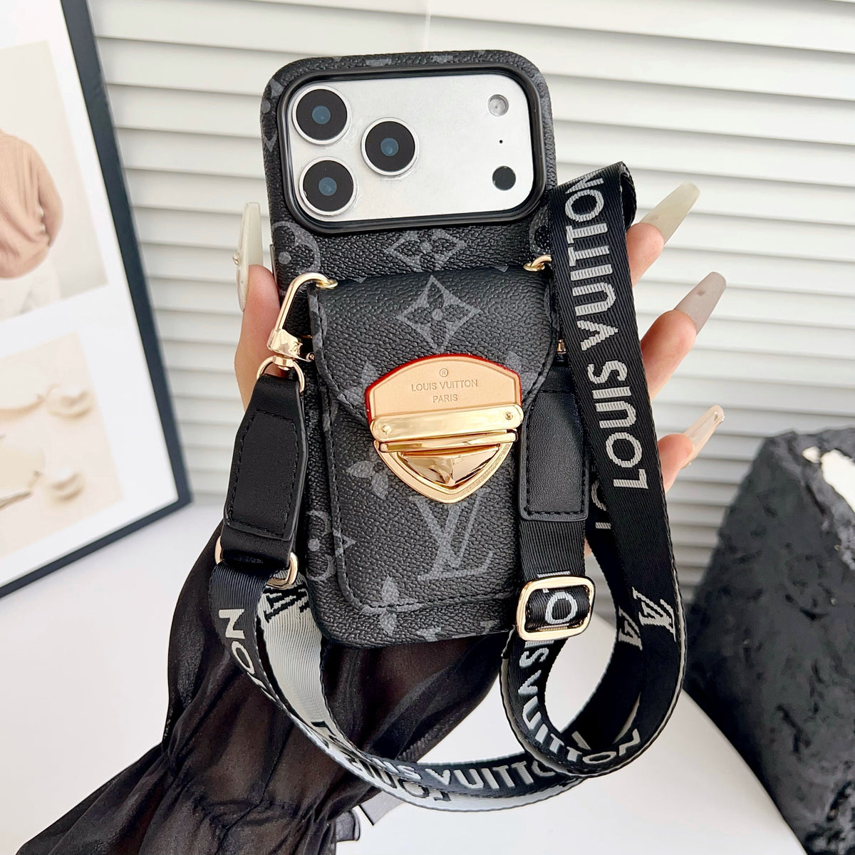 Luksus Crossbody iPhone-deksel med kortlomme og avtakbar stropp