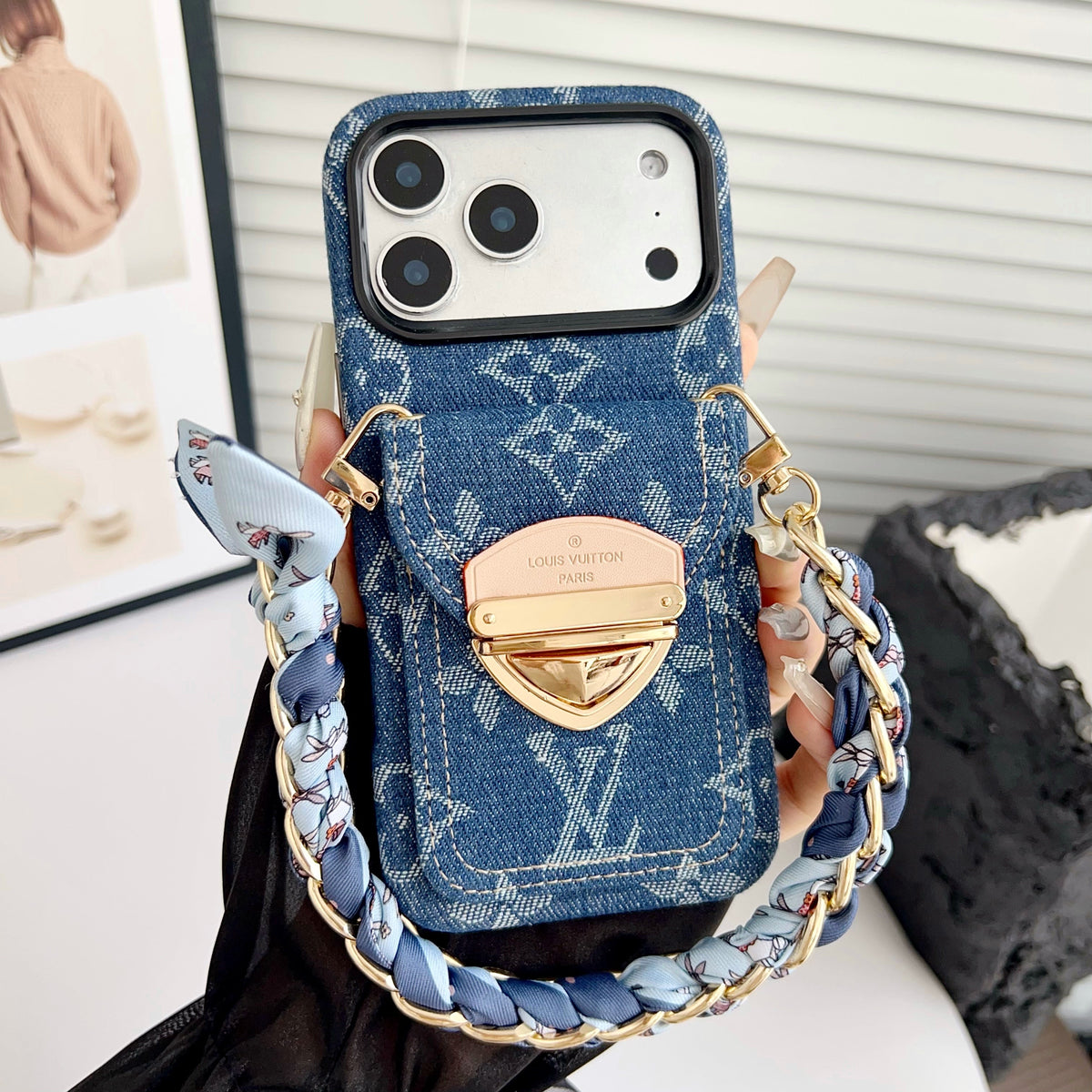 Luksus Crossbody iPhone-deksel med kortlomme og avtakbar stropp