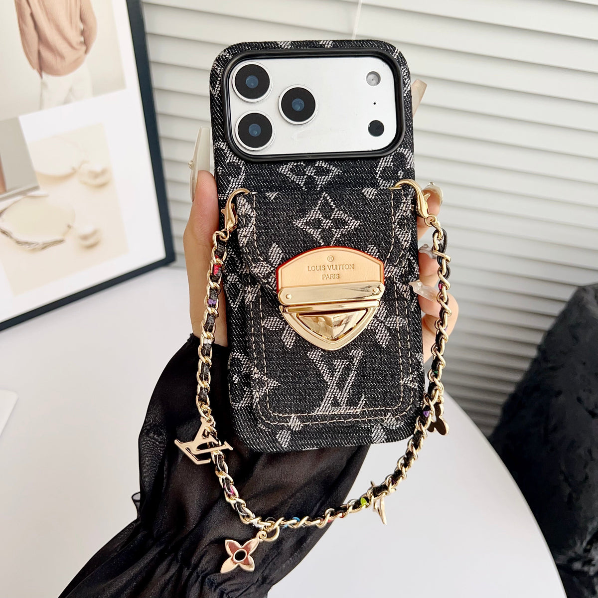 Luksus Crossbody iPhone-deksel med kortlomme og avtakbar stropp