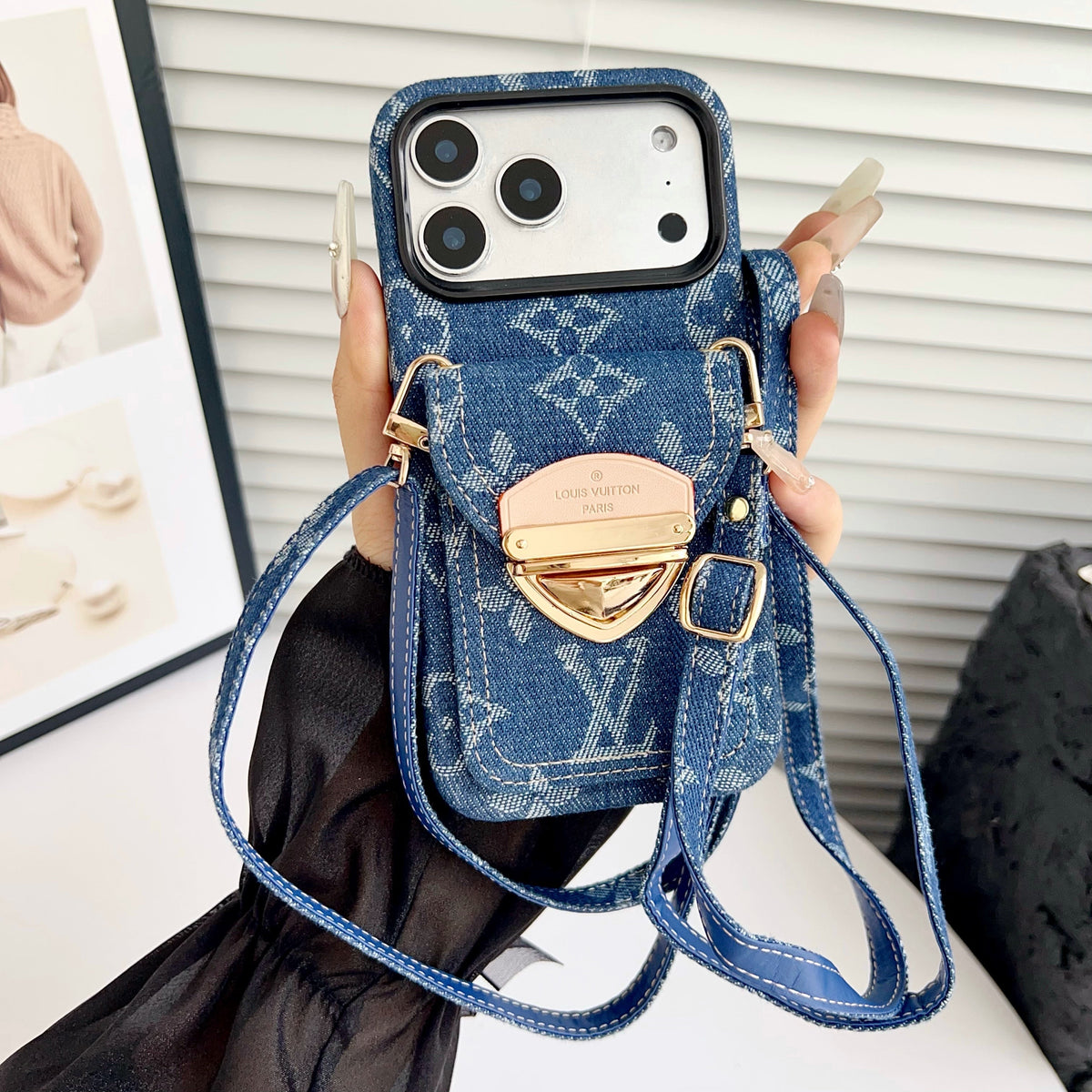 Luksus Crossbody iPhone-deksel med kortlomme og avtakbar stropp