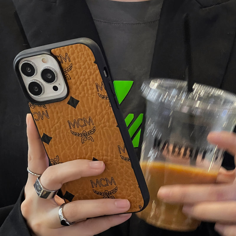 MCM iPhone-deksel Gul-MCK240603