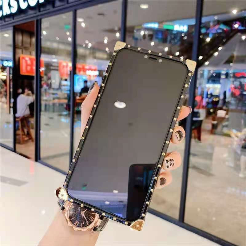 Cás Stoc Brandáilte Só Le Slabhra Do Shraith Samsung Réaltra S25/24/23