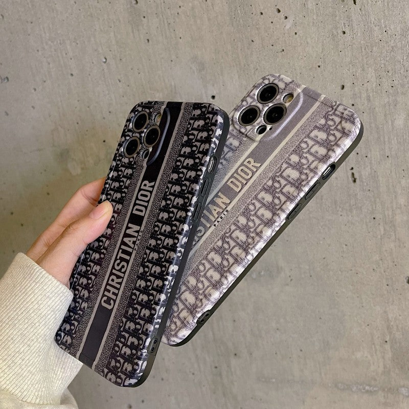 Custodia classica per iPhone alla moda