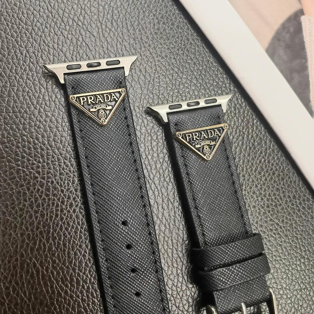 Kožený pásek na Apple Watch s dvojitým trojúhelníkovým monogramem