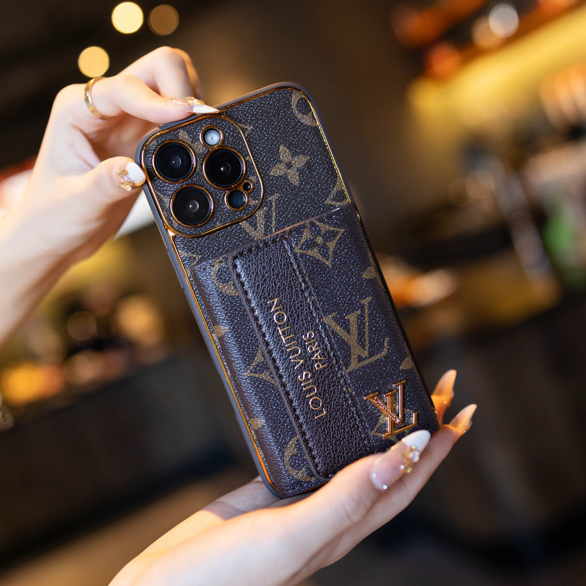 Funda de lujo para iPhone de cuero avanzado con tarjetero y correa