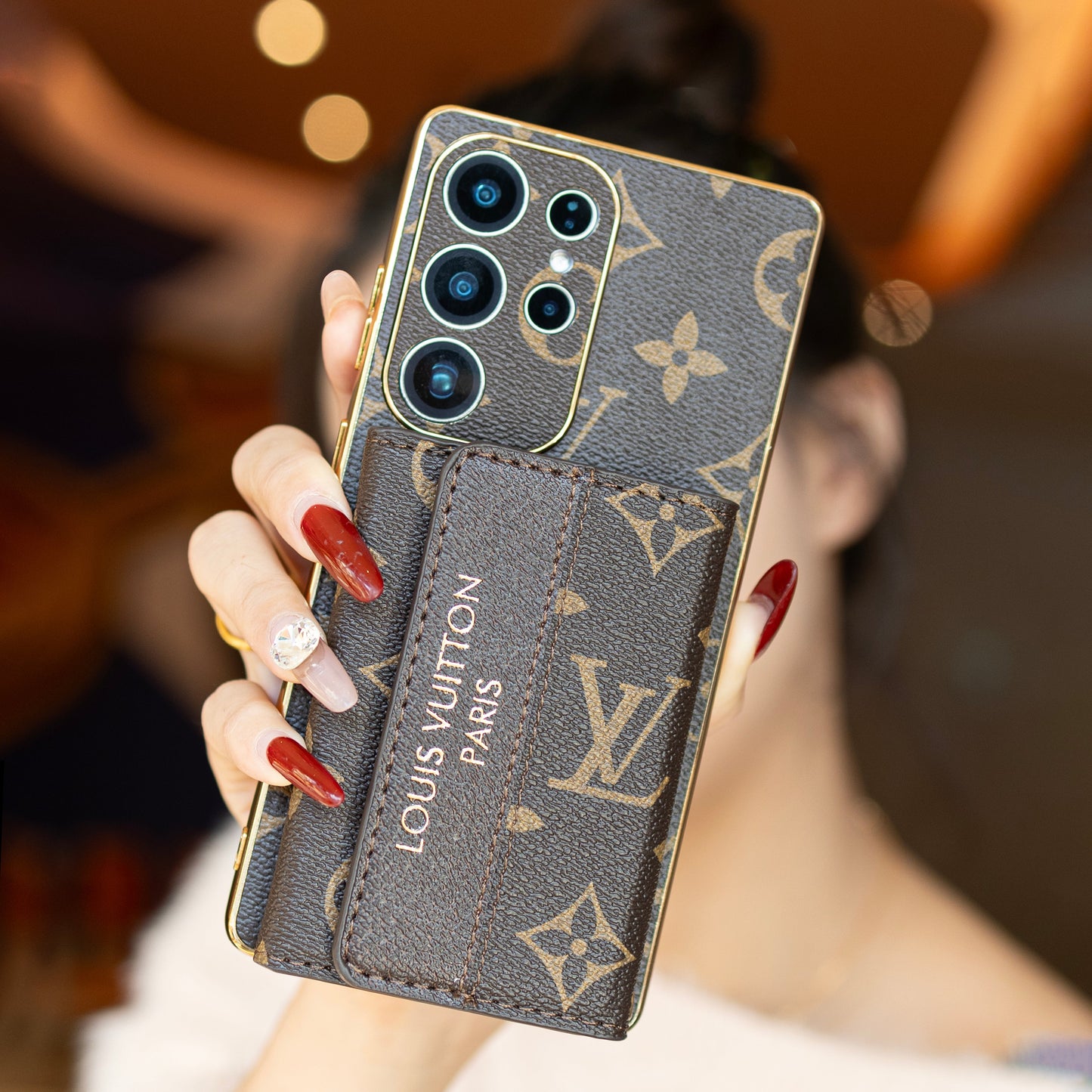 Hochwertige Samsung-Lederhülle mit Kartenhalter & Handschlaufe