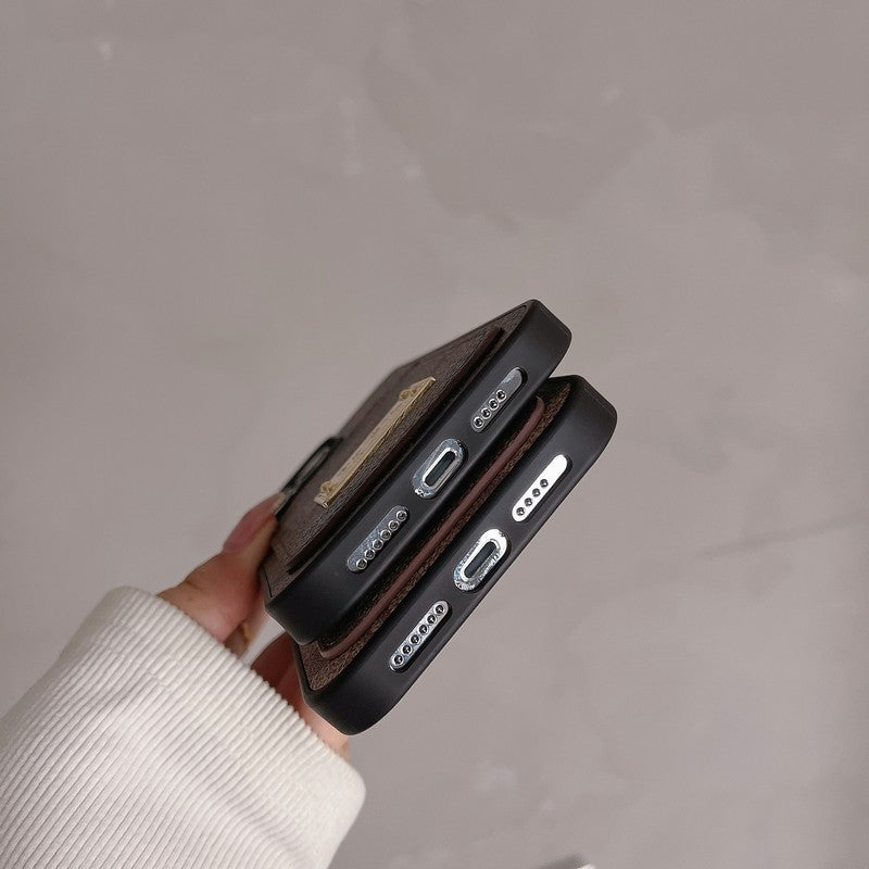Klassisk kortveske til iPhone i skinn