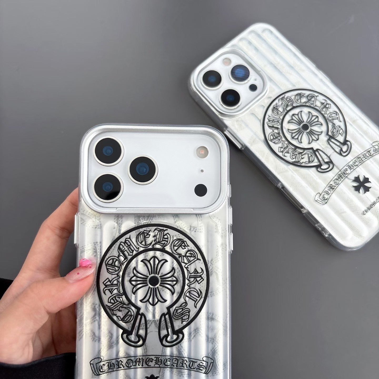 Japanese Street Fashion  MagSafe iPhone Case