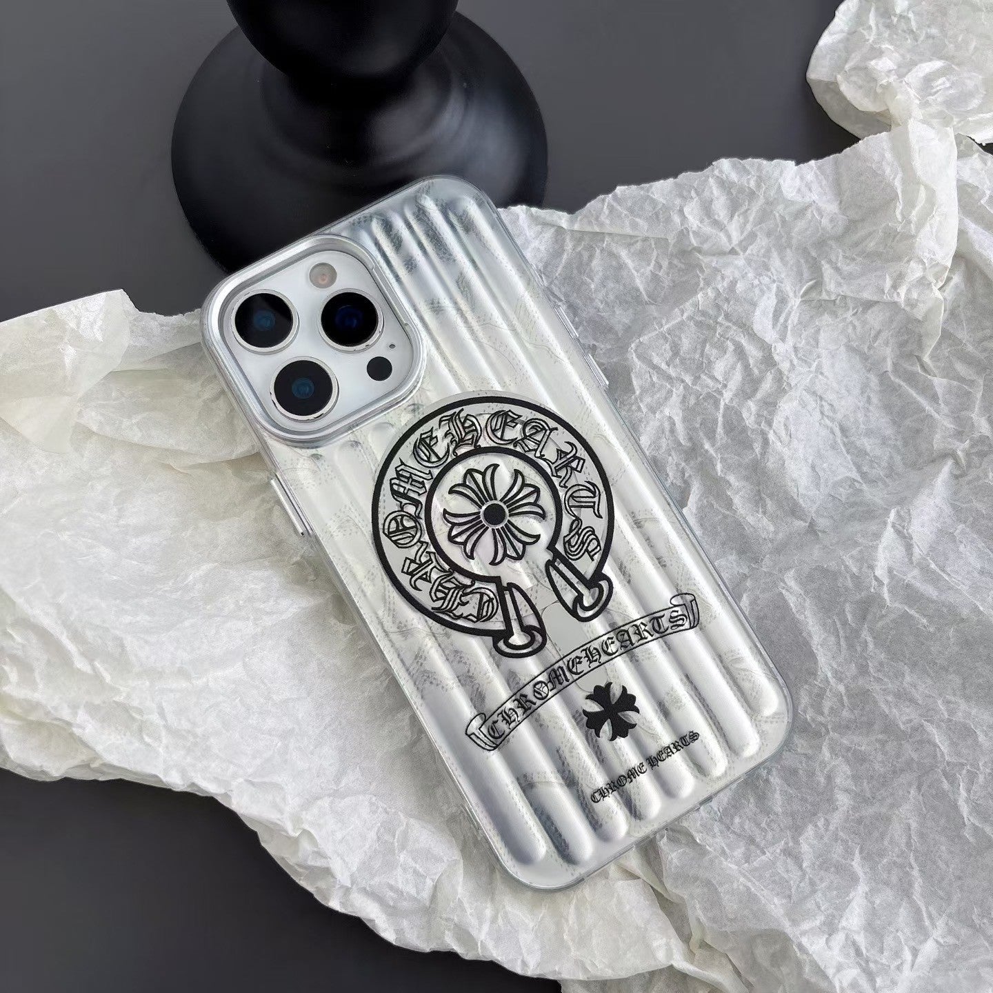 Japanese Street Fashion  MagSafe iPhone Case
