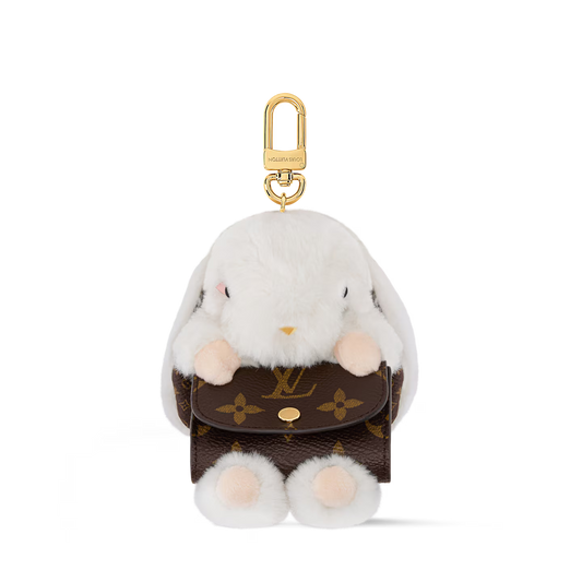Elevate Every Keychain with Timeless Sophistication