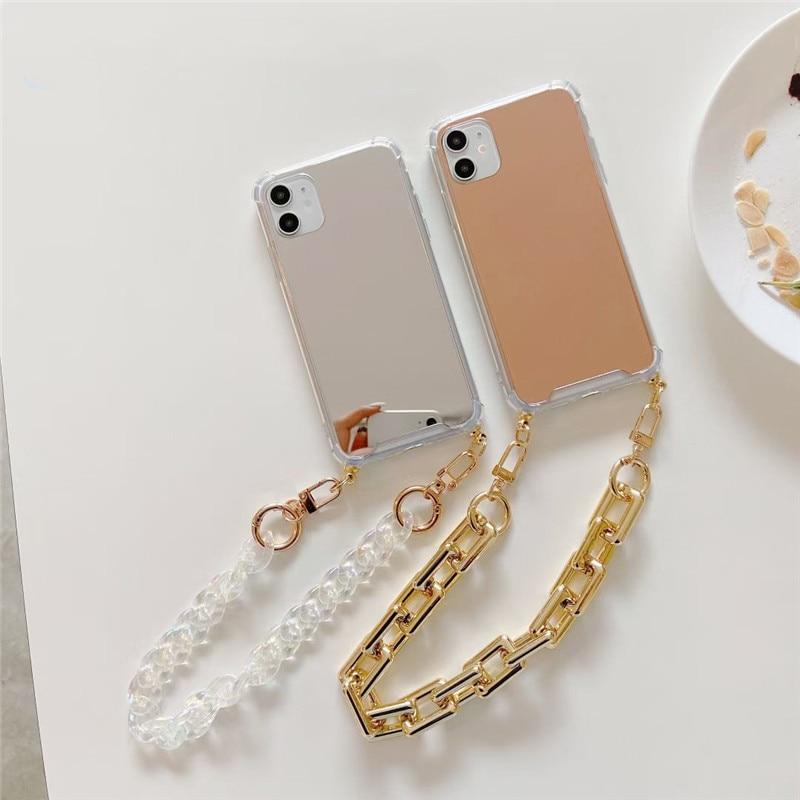 Fashionista iPhone-Hülle mit Spiegelkette