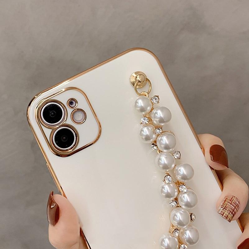 Custodia per iPhone con catena di perle lucide