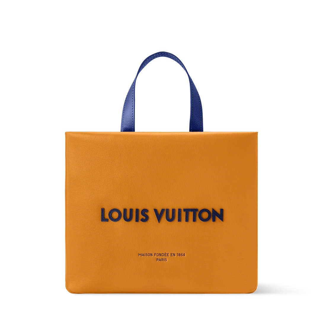✨ Small in Size, Big on Style Keychain Bag