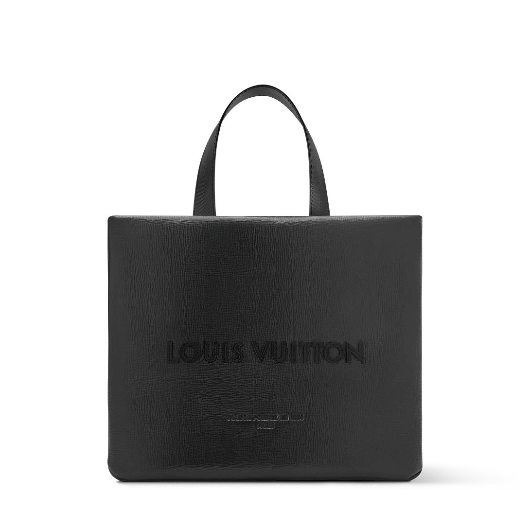 ✨ Small in Size, Big on Style Keychain Bag