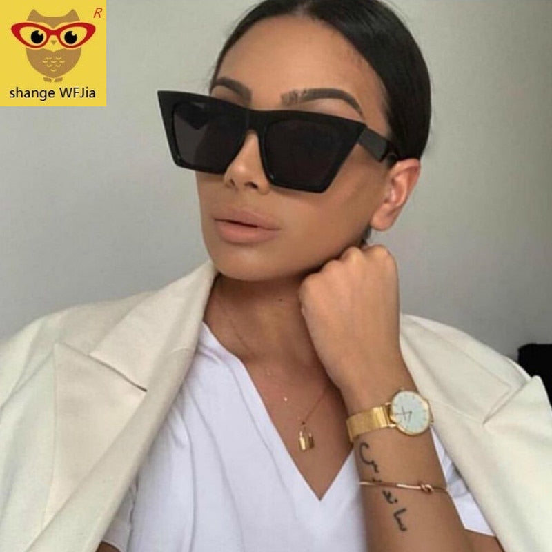 nueva marca de gafas de sol Gafas cuadradas Ojos de gato personalizados Gafas de sol coloridas tendencia gafas de sol versátiles cortina uv400