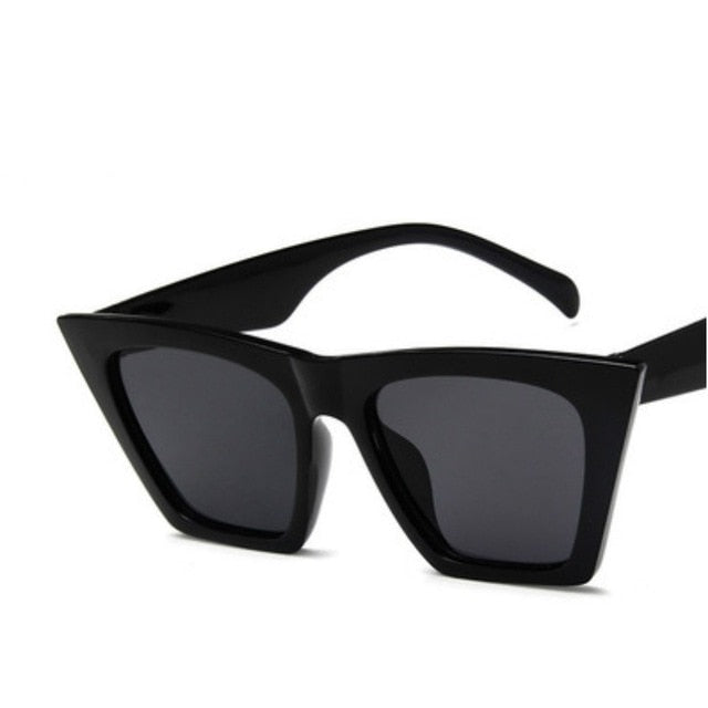 nueva marca de gafas de sol Gafas cuadradas Ojos de gato personalizados Gafas de sol coloridas tendencia gafas de sol versátiles cortina uv400