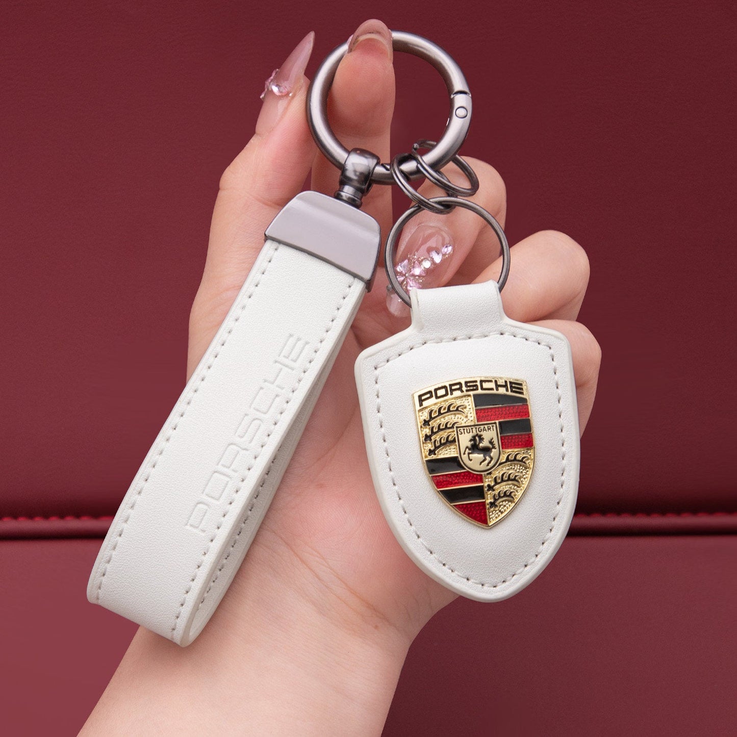 Porsche-Schlüsselanhänger aus echtem Leder