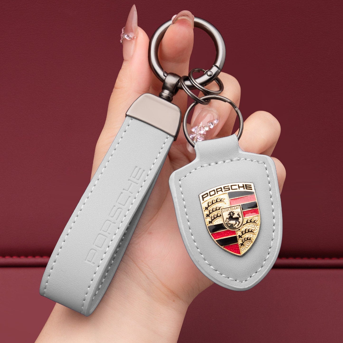 Porsche-Schlüsselanhänger aus echtem Leder